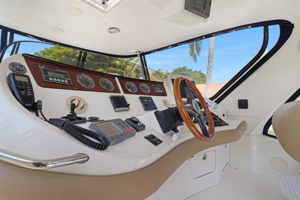 AccuTour_Yacht_Photography-HD_Desbry Yacht-19